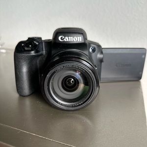 Canon Powershot SX70 Digital Camera